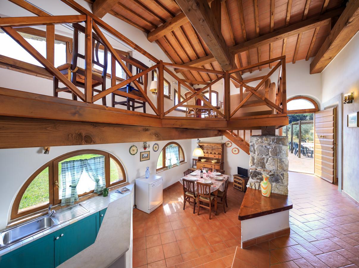 Agriturismo Fattoria Di Sommaia 칼렌자노 외부 사진