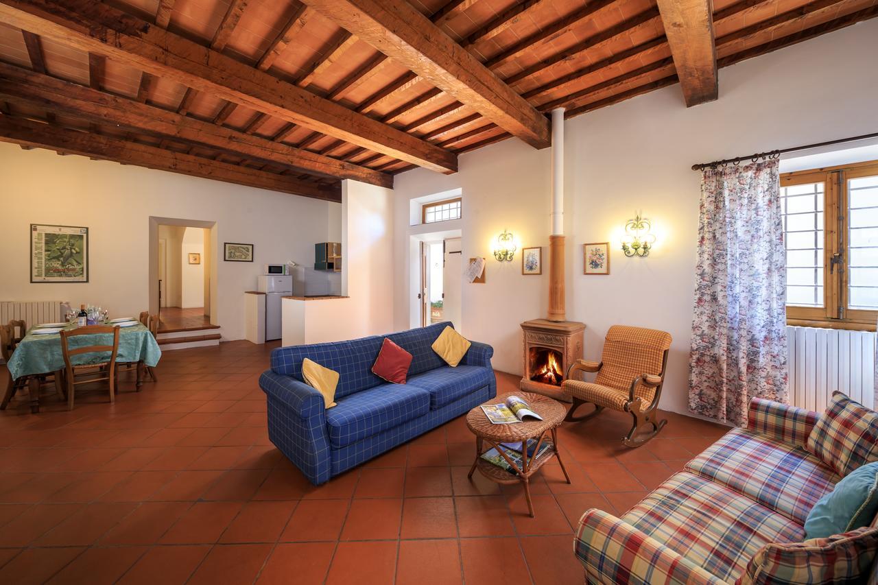 Agriturismo Fattoria Di Sommaia 칼렌자노 외부 사진
